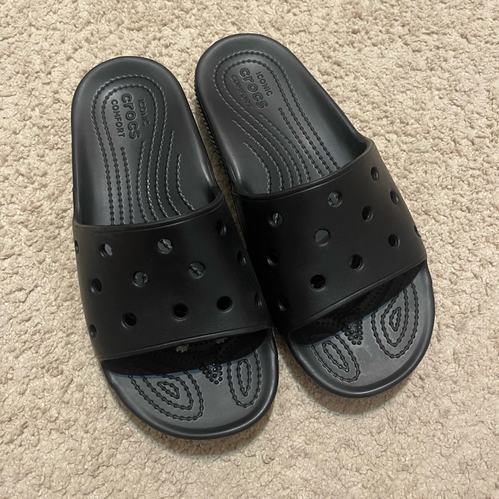 CROCS Black Perforated Slides